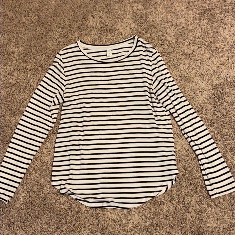 Ladies long sleeve shirt